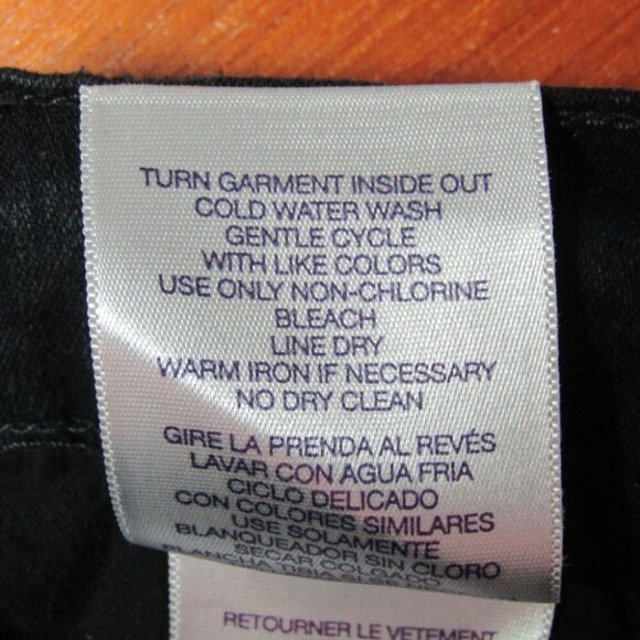 NYDJ Jeans Black Denim Lift Tuck Technology Size 16 Straight Leg Stretch USA - Picture 10 of 12